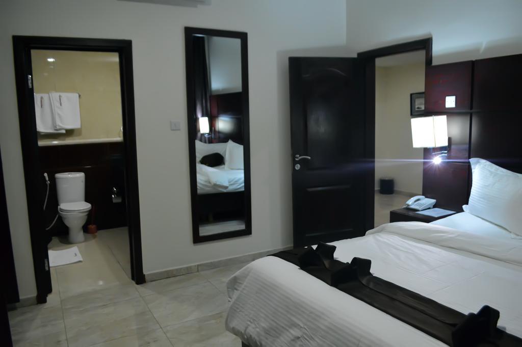 De Santos Hotel Agege Pokoj fotografie